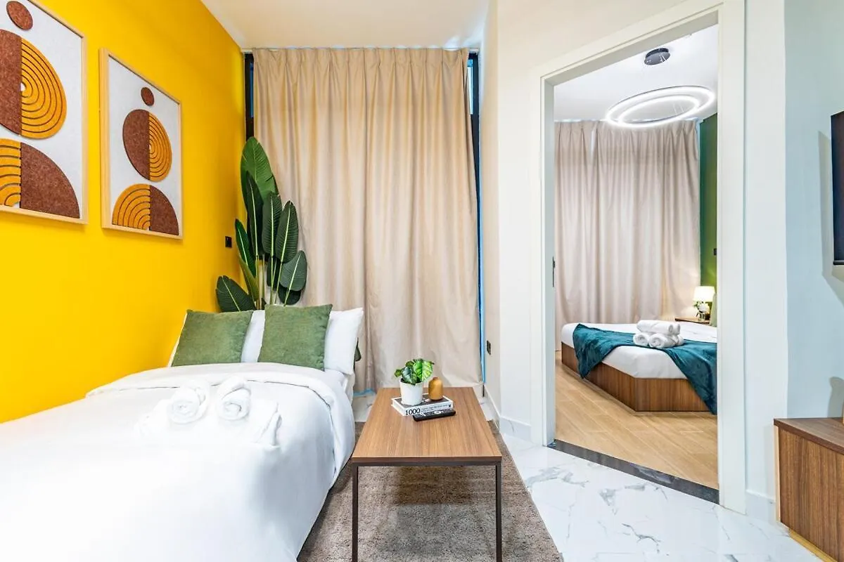 Chic 1Br - Big Balcony - Near Adgm - Cleveland - Galleria Abu Dhabi