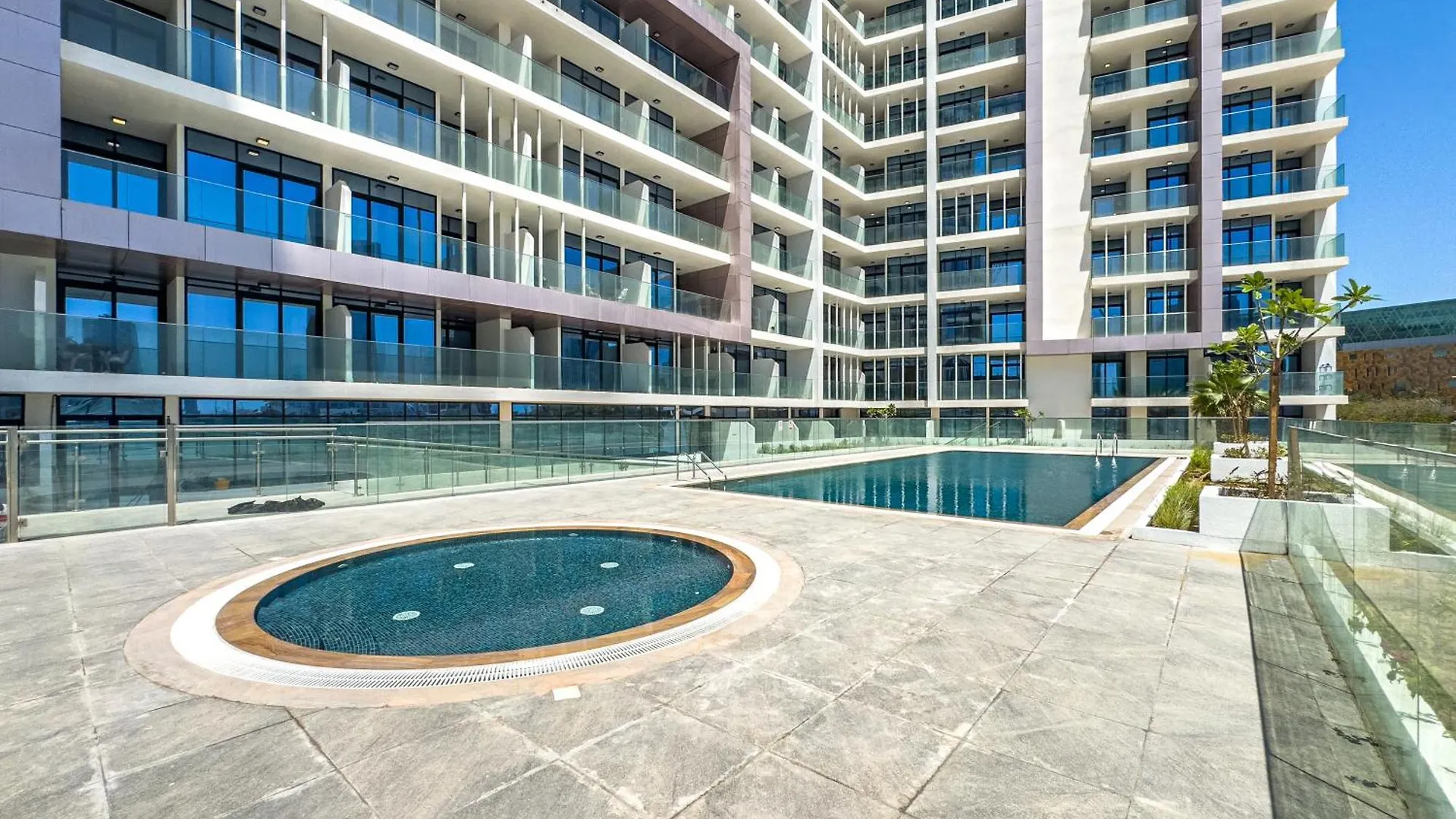 Chic 1Br - Big Balcony - Near Adgm - Cleveland - Galleria Abu Dhabi Appartamento
